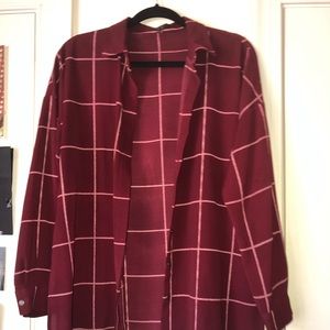 Super cute button up blouse!